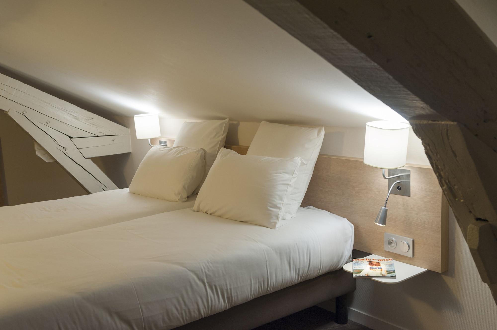 Brit Hotel Macon Centre Gare Екстер'єр фото