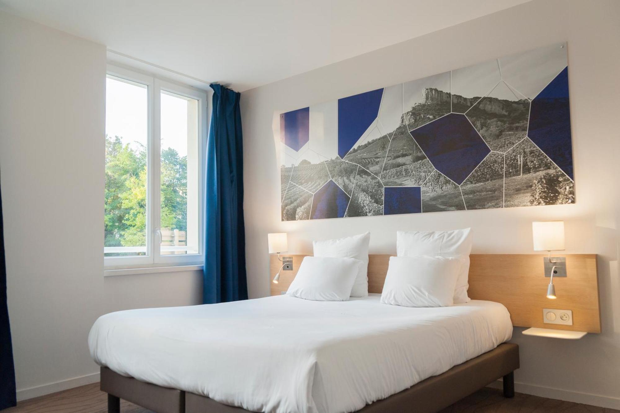Brit Hotel Macon Centre Gare Екстер'єр фото