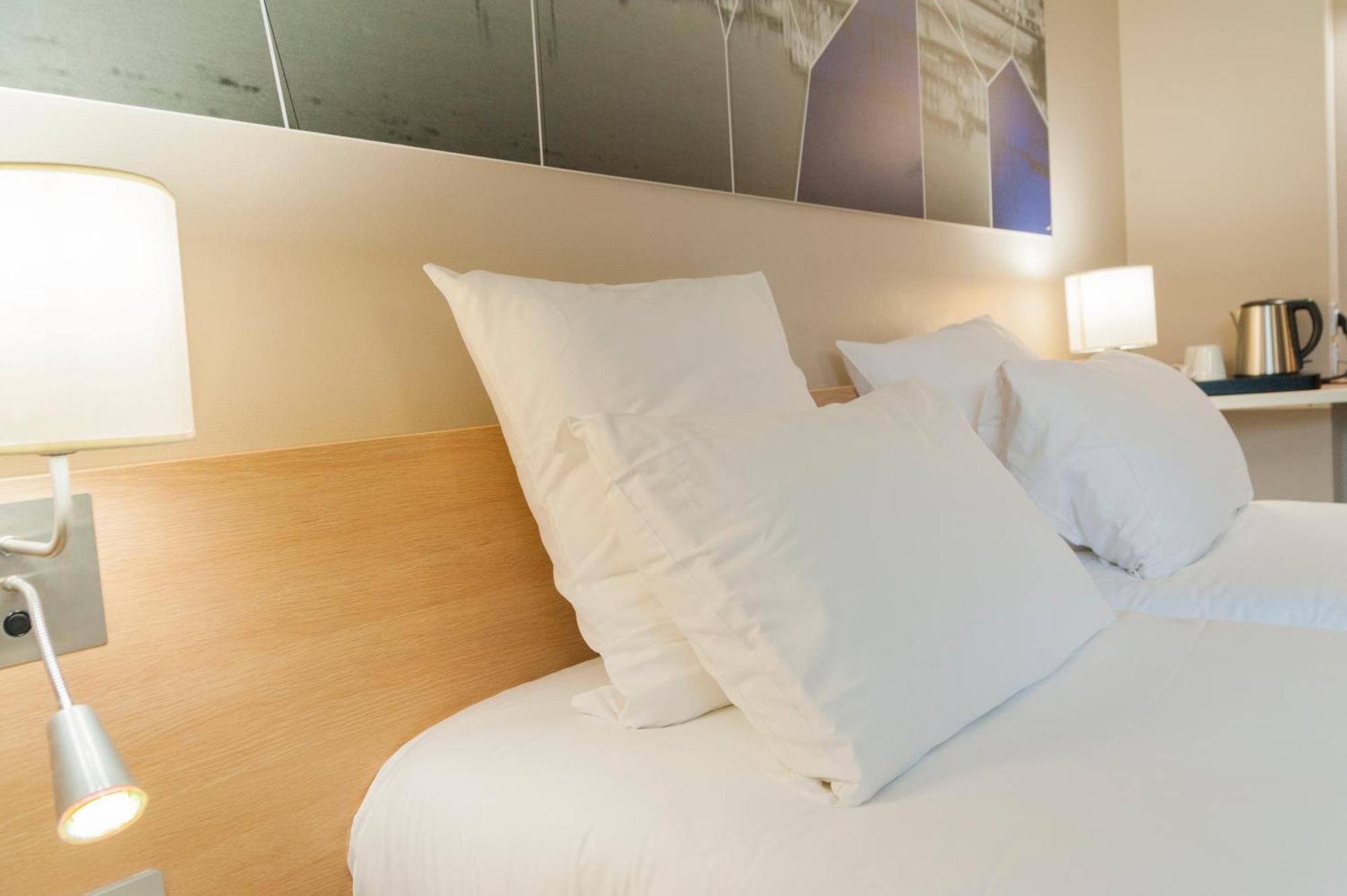 Brit Hotel Macon Centre Gare Екстер'єр фото