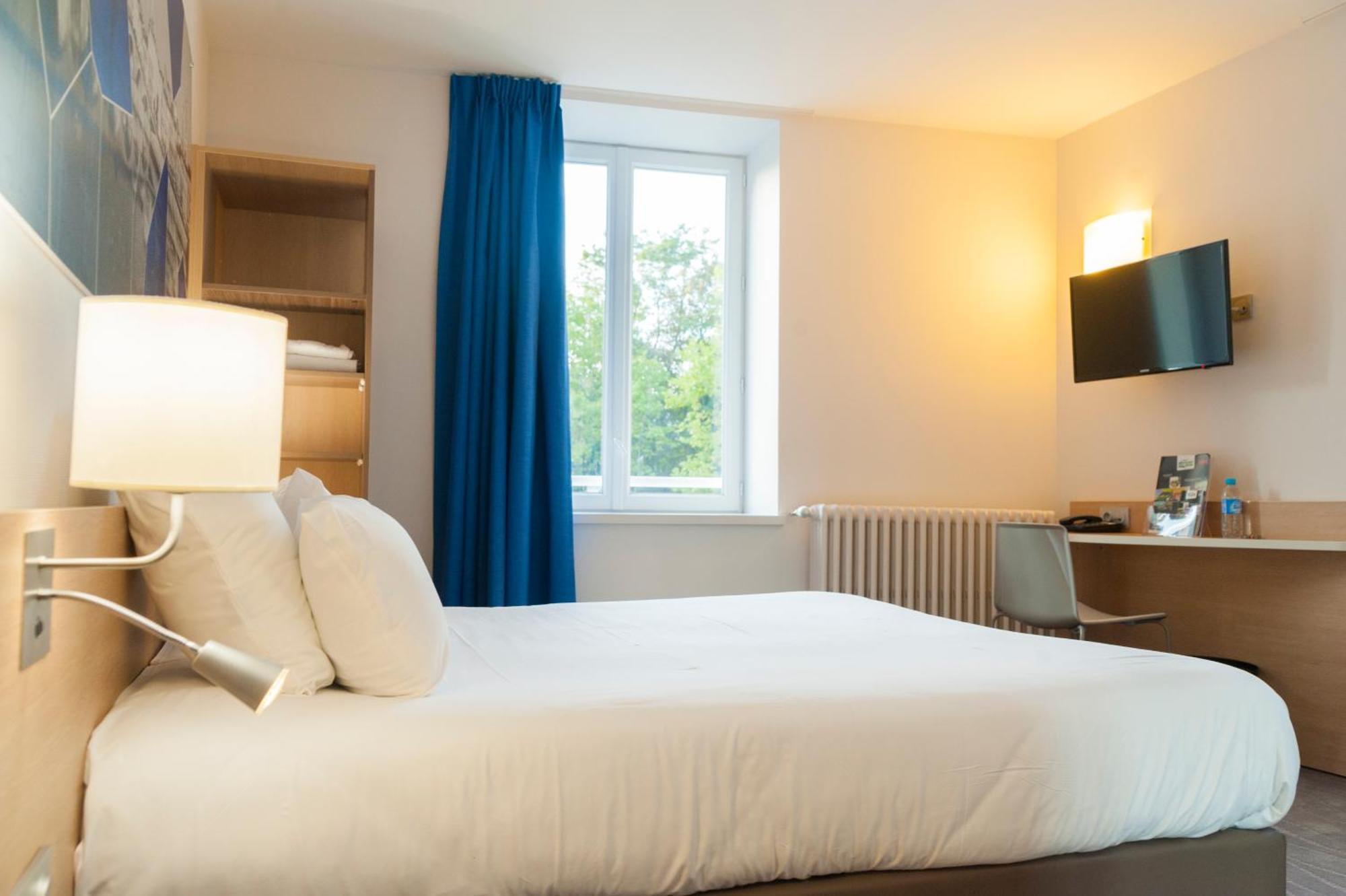 Brit Hotel Macon Centre Gare Екстер'єр фото